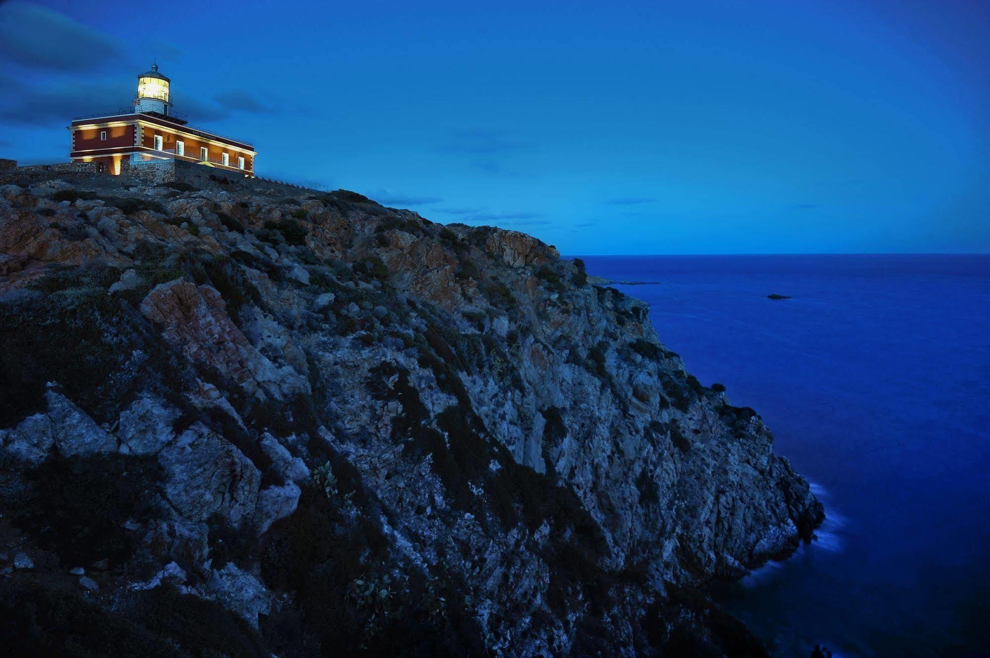 Faro Capo Spartivento Chia Exteriör bild
